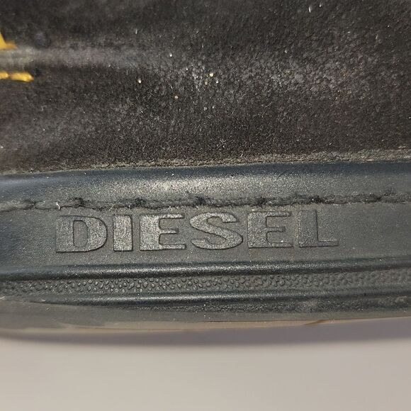 Diesel Bellow Black Suede Lace Up Chukka Men's Boots - Picture 12 of 15